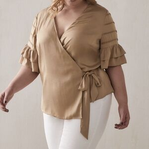 LOVE & Legend gold wrap blouse 5X